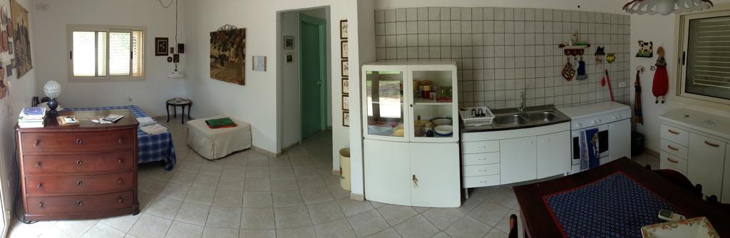 B&B Finestre Tra Gli Ulivi Mesagne Kamer foto